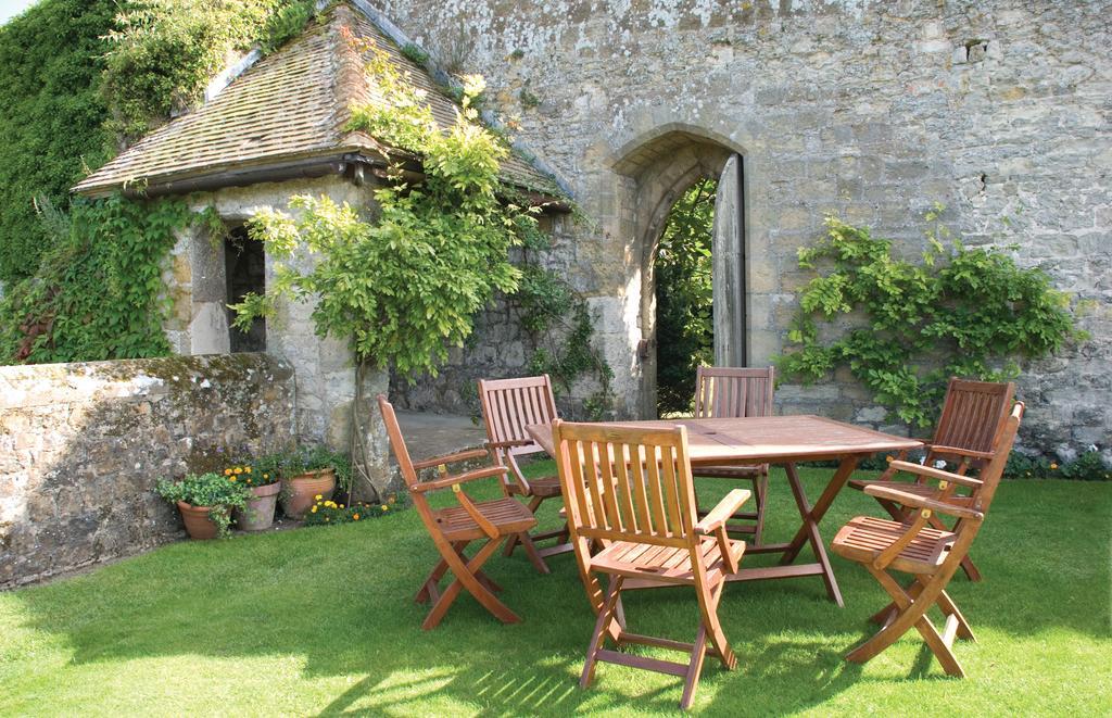 Amberley Castle- A Relais & Chateaux Hotel Exterior photo